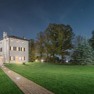  Alloggio per agriturismo Monteborre Italia