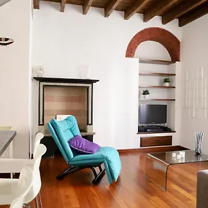  Appartamento Duca Di Porta Romana, Viaorti