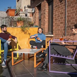  Hostel Babila & Bistrot