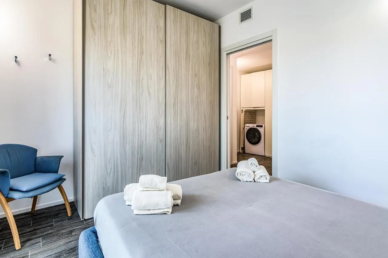 San Siro Green Con Garage Privato Milan Apartment