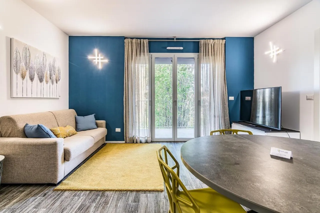 Apartment San Siro Green Con Garage Privato Milan Italy