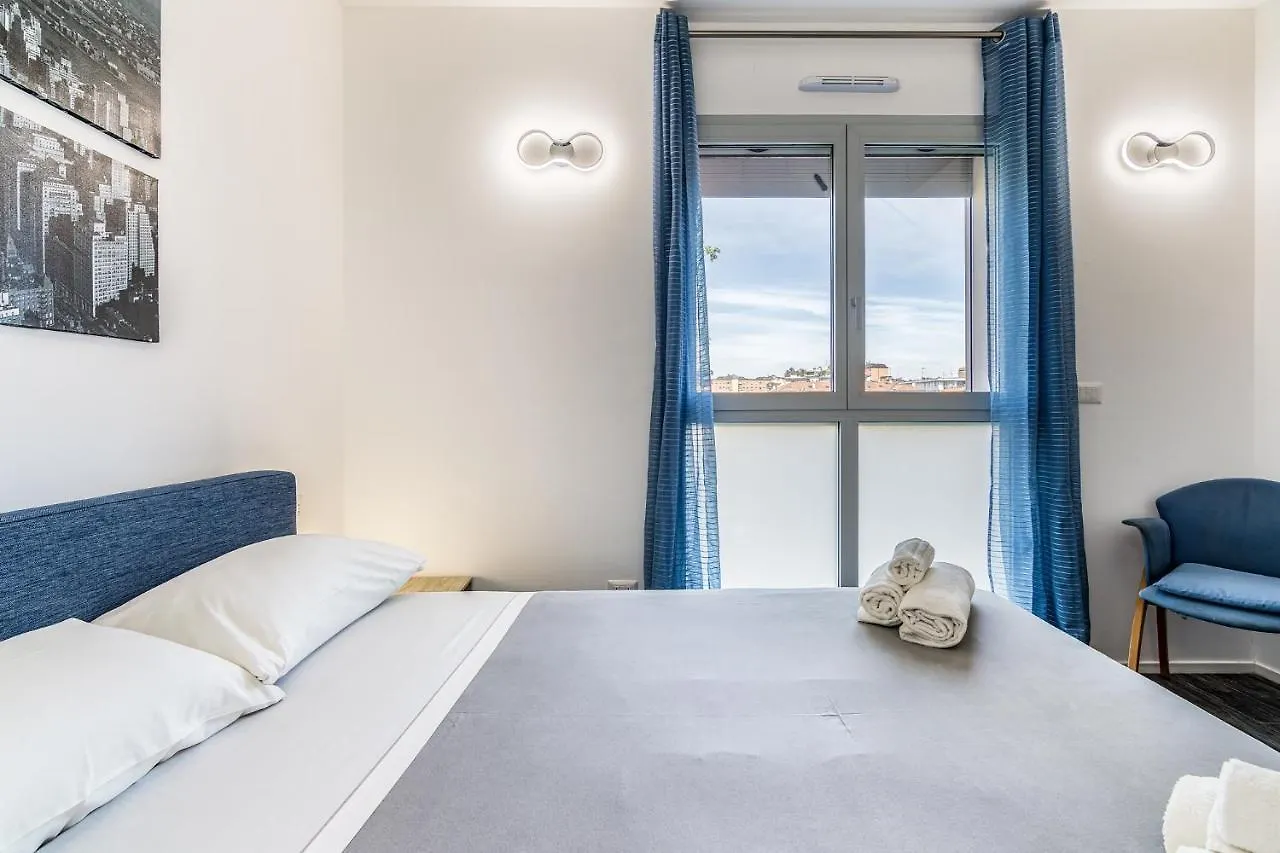 San Siro Green Con Garage Privato Milan Apartment